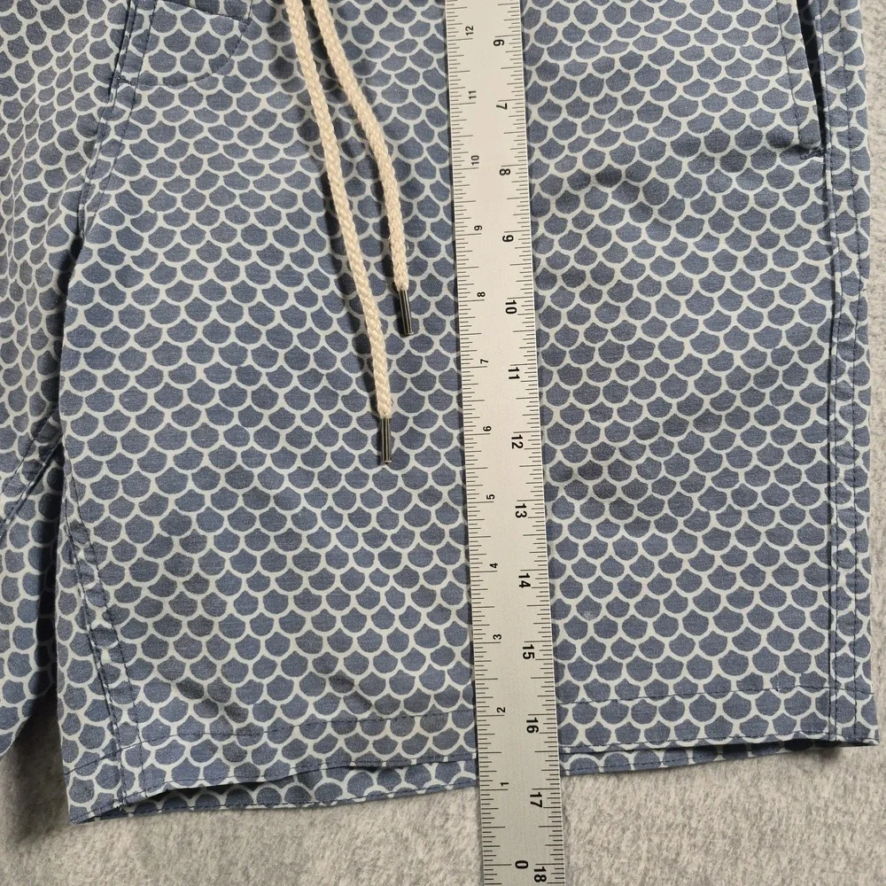 Faherty Classic Board Shorts Mens 33 Fish Scale Batik Swim Trunks Blue Surf